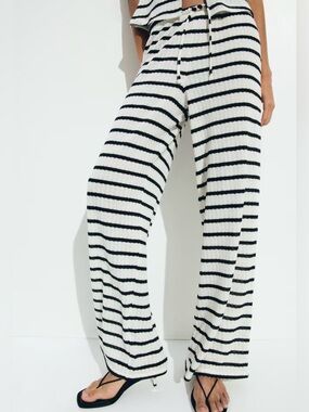 H&M KNIT PANTS
